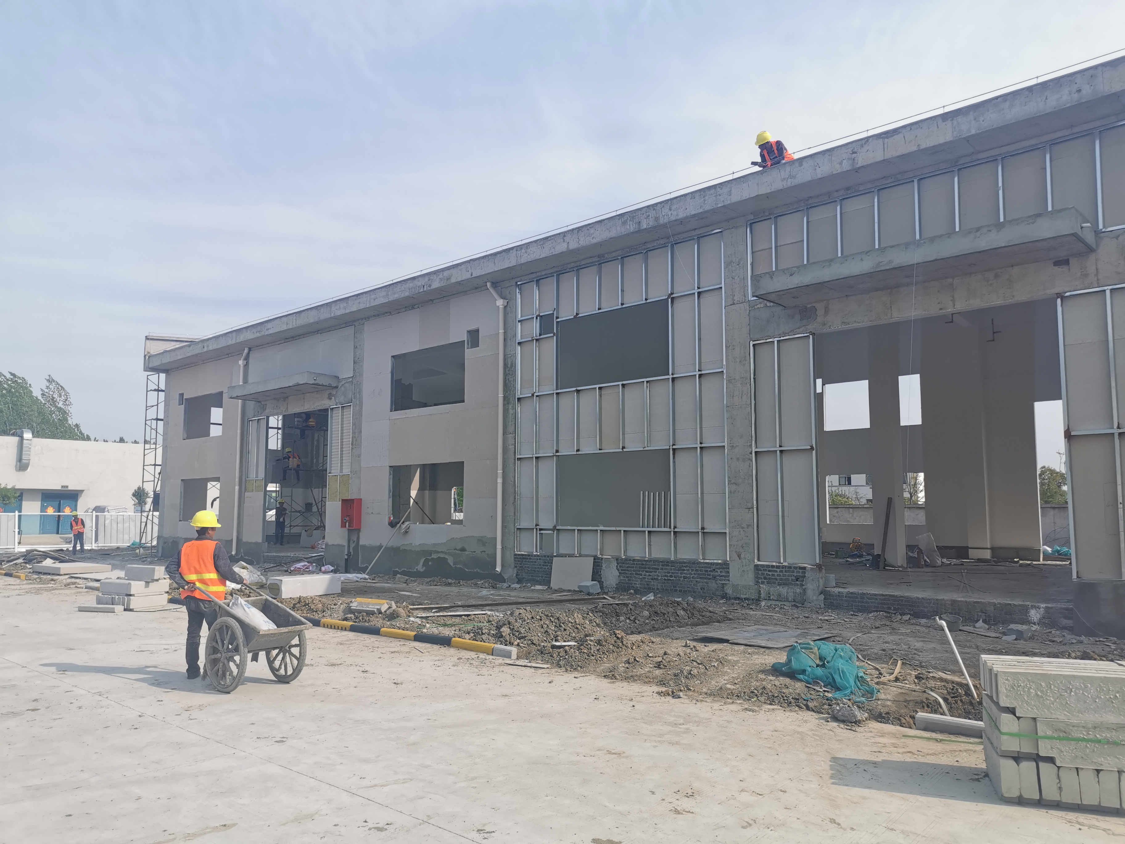 下冶镇防爆墙施工