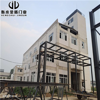 下冶镇泄爆墙施工