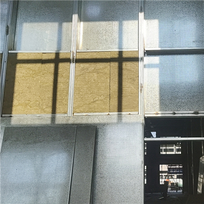 电池厂保温防爆墙